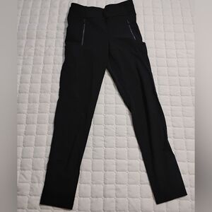 Athleta legging pant with pockets in front size 4